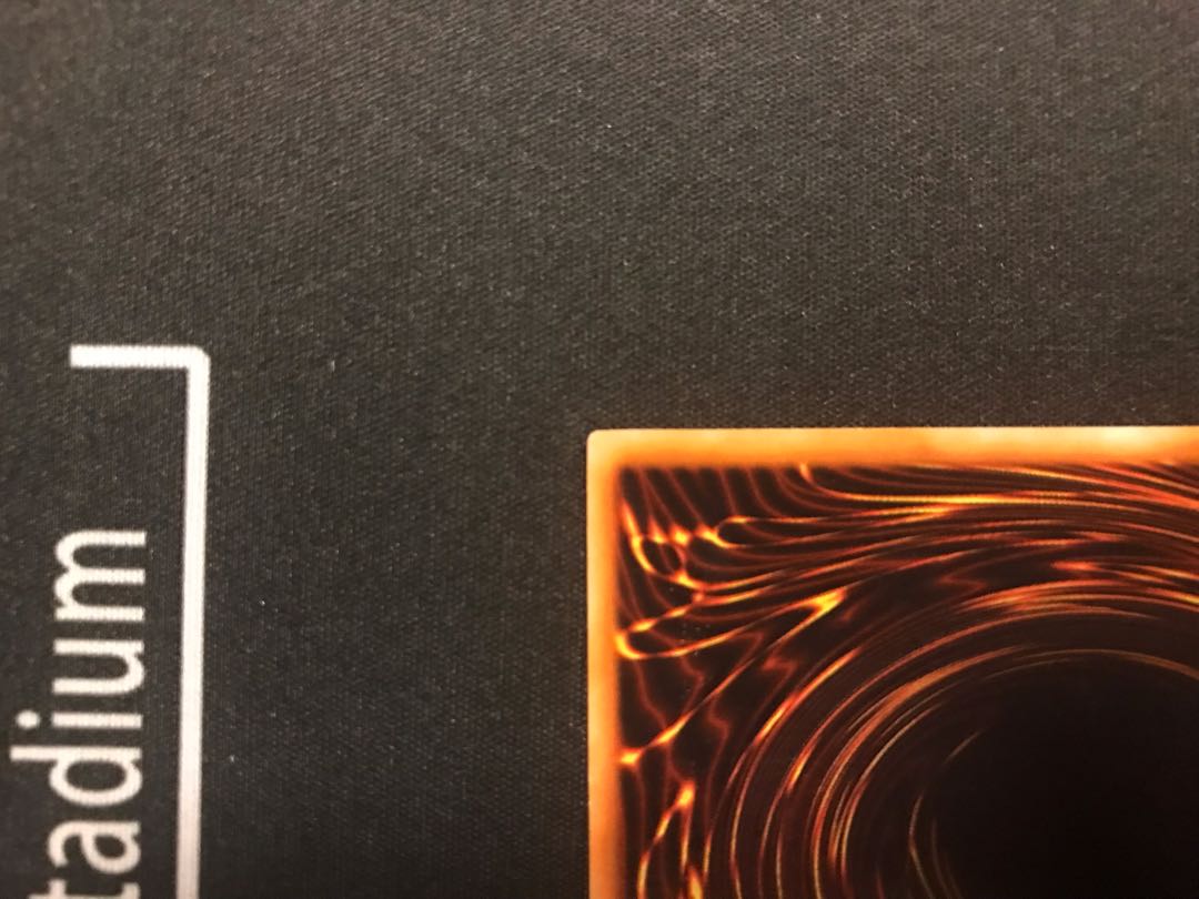 初期レッドアイズブラックメタルドラゴン　シークレットレア