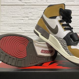 【稀品】DON C x NIKE AIR JORDON LEGACY 312 ROOKIE OF THE YEAR  26.5cm