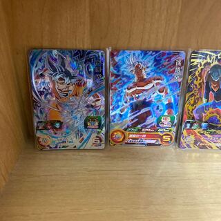 Set of 5 Dragon Ball cards