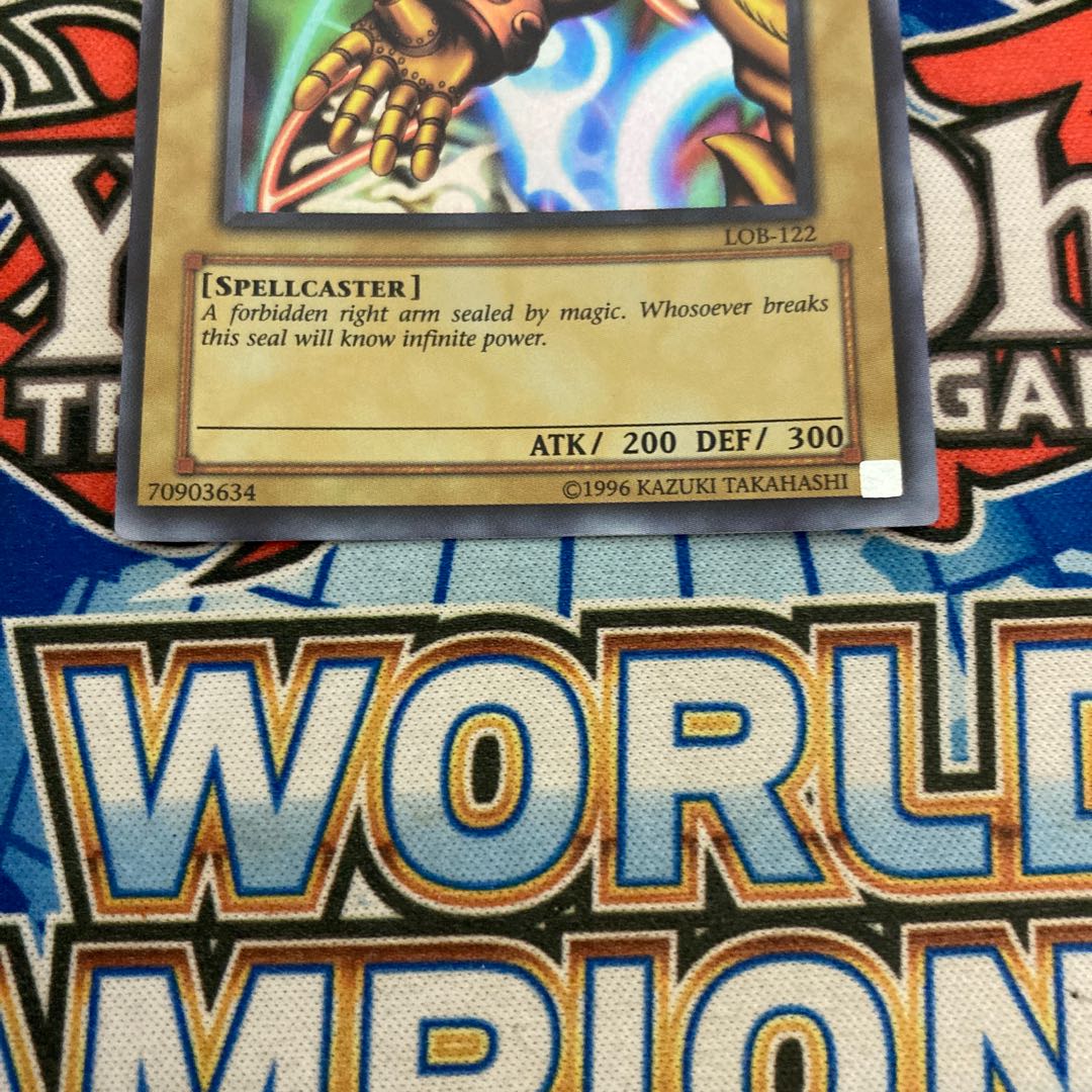 Good] Right Arm of the Forbidden One Old Asia