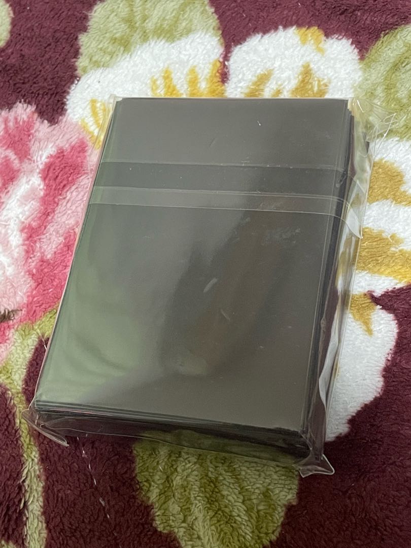 聖遺物の導く先　スリーブ　新品100枚