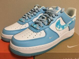 ナイキ ウィメンズ エアフォース1 ロー "セラスティン ブルー" 26cm 26cm
