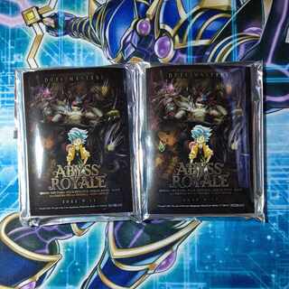 Abyss Royal Sleeve, set of 40