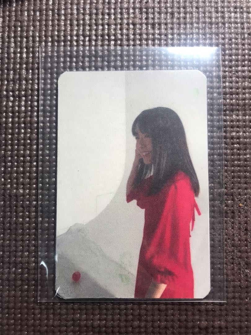 Handmade trekker Mone Kamihiraishi