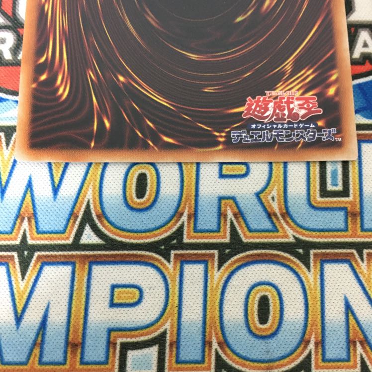 金満で謙虚な壺 プリズマティックシークレットレア