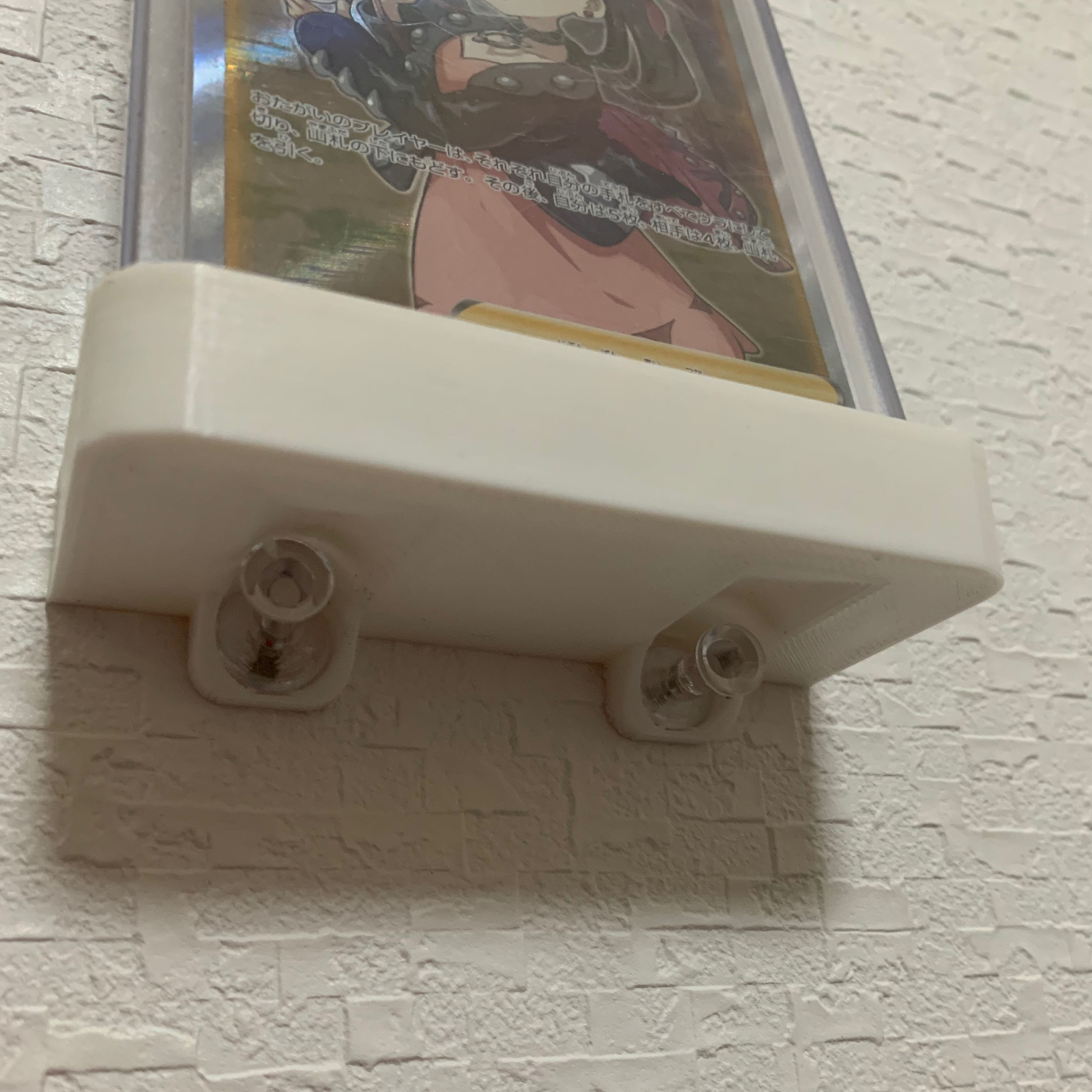 2 wall-mounted display stands for magnetic loaders