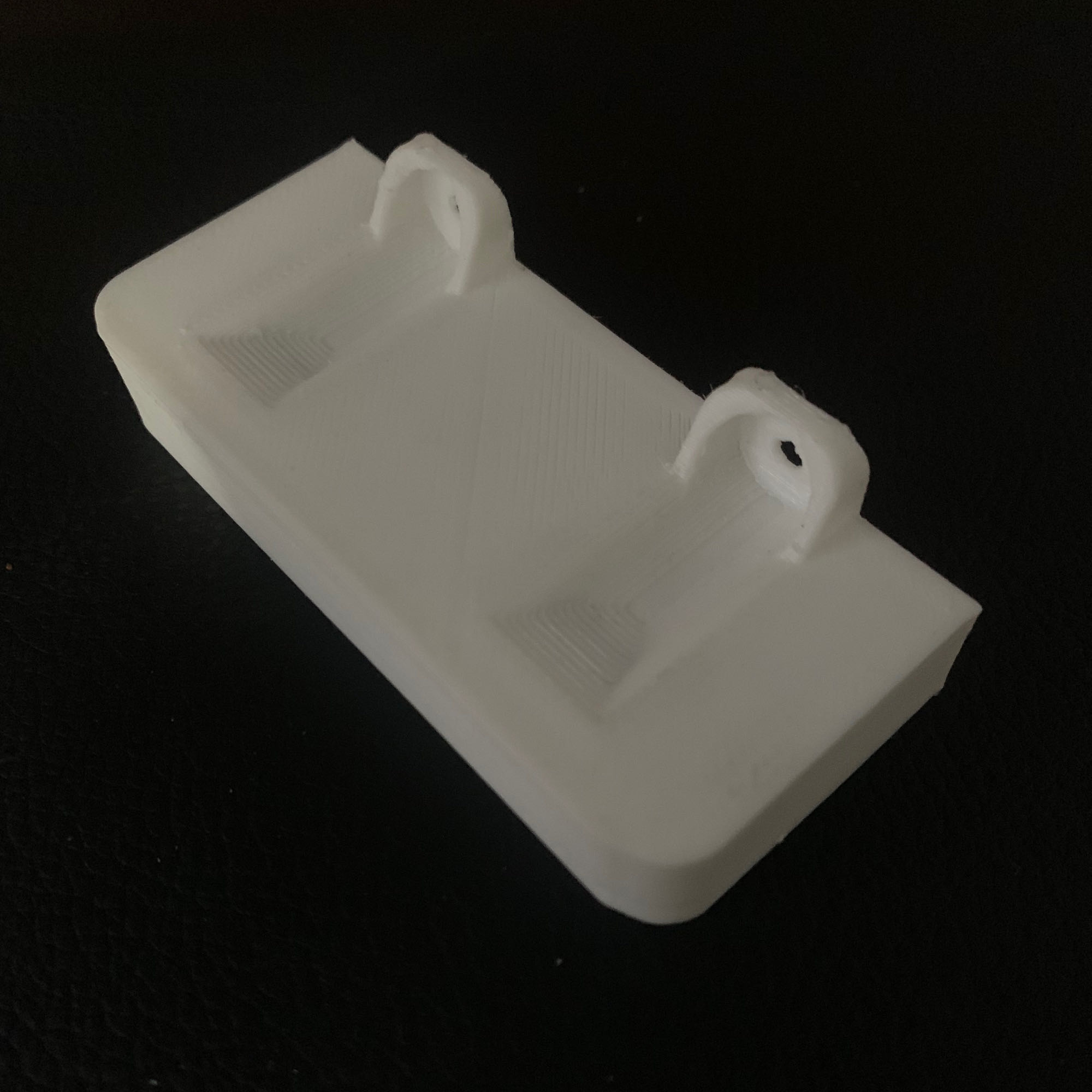 2 wall-mounted display stands for magnetic loaders