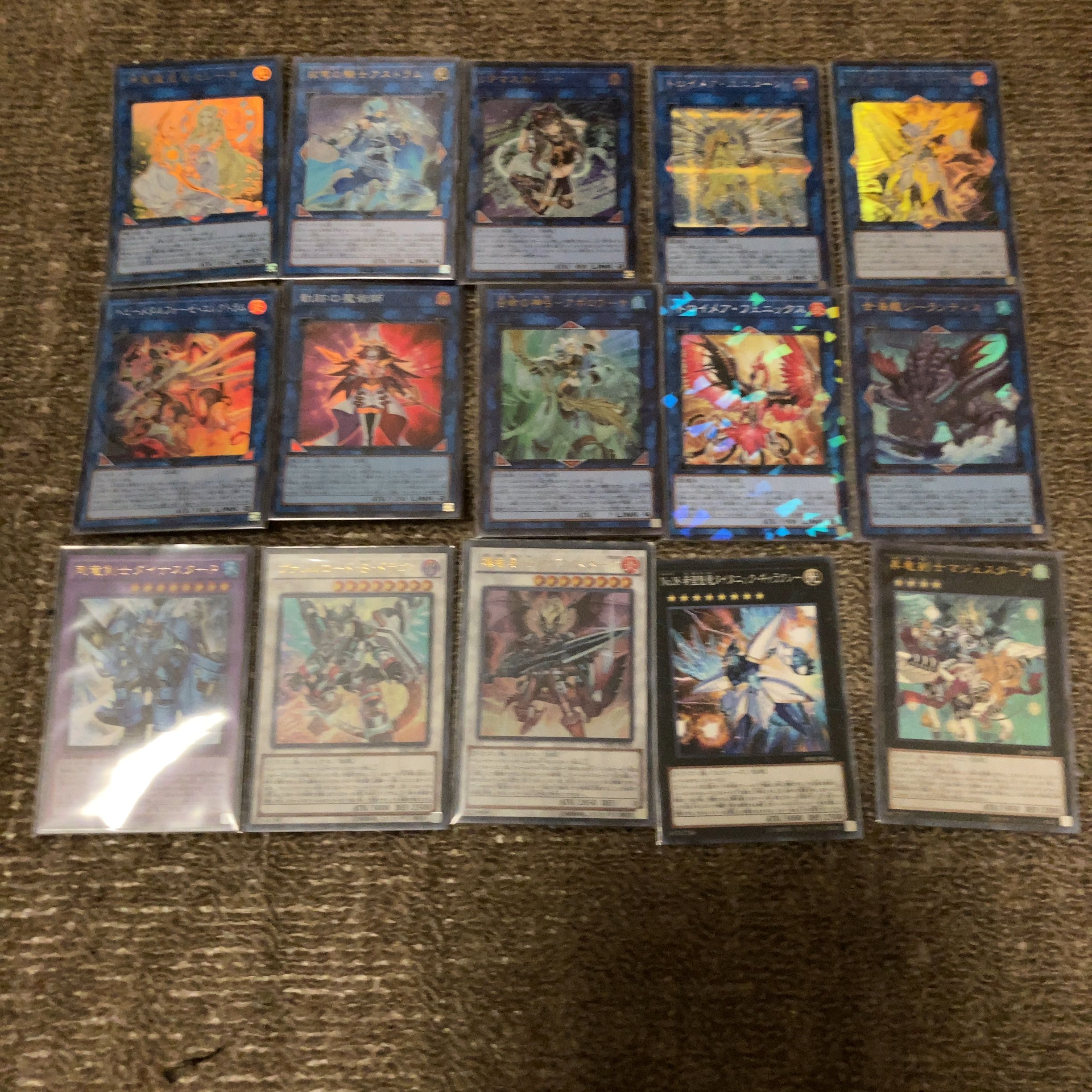 プレイヤー引退品　EM竜剣士デッキ付き（欠品あり）他すべておまけ