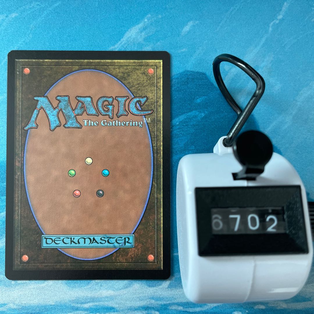 MTG 4-card Healer's Hawk