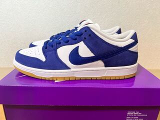 ナイキ SB ダンク ロー "ロサンゼルス ドジャース" ディープ ロイヤル ブルー/ホワイトスポーツ レッドガム ライト ブラウン DO9395-400 27.5cm