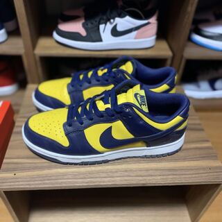 ナイキ ダンク ロー レトロ "ミシガン" バーシティ メイズ/ミッドナイト ネイビーホワイト DD1391-700 26.5cm