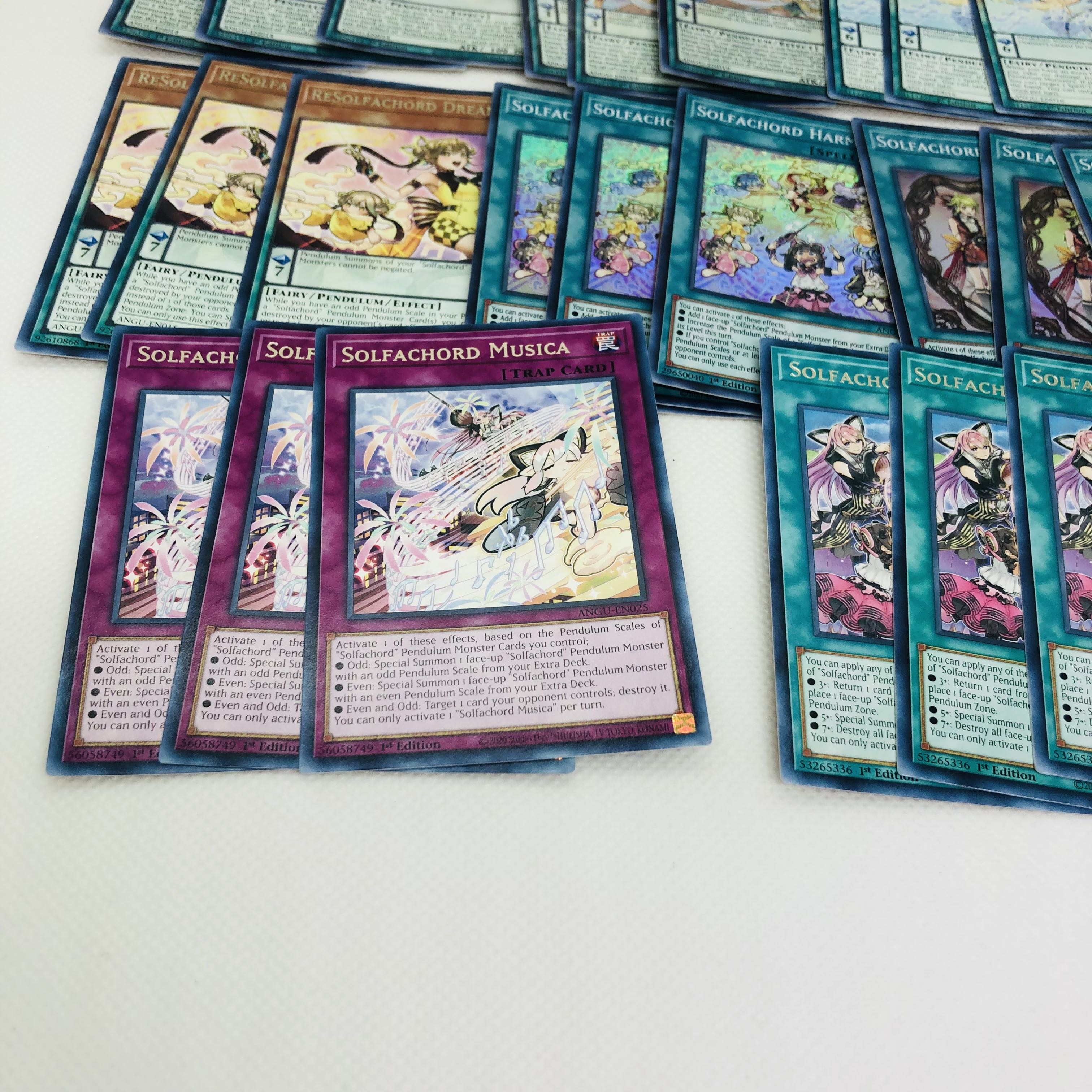 Yu-Gi-Oh! English Trefacord series, sold in bulk.