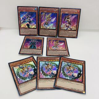 Yu-Gi-Oh! English version Black Magician series, sold in bulk.