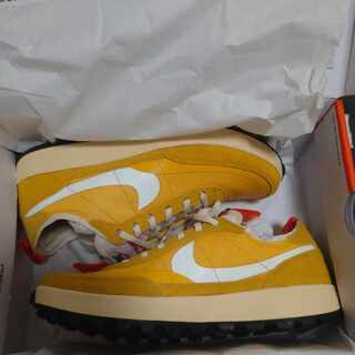 トムサックス × ナイキクラフト ウィメンズ ジェネラル パーパス シュー "イエロー / アーカイブ" ダークサルファー/ホワイト-ライトクリーム DA6672-700 27.5cm