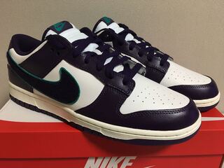 ナイキ ダンク ロー シェニール スウッシュ "グランド パープル" シェニールスウッシュ/ホワイト/パープル DQ7683-100 29.5cm