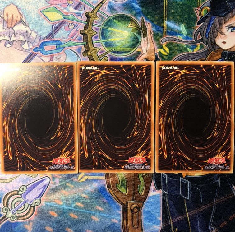 遊戯王　強欲で金満な壺　SR３枚セット