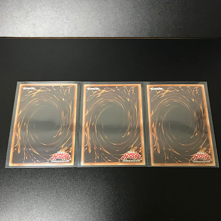 Beautiful Ultra Rare] Set of 3 Black Magician Girls with different pictures [Genuine Outside Umi