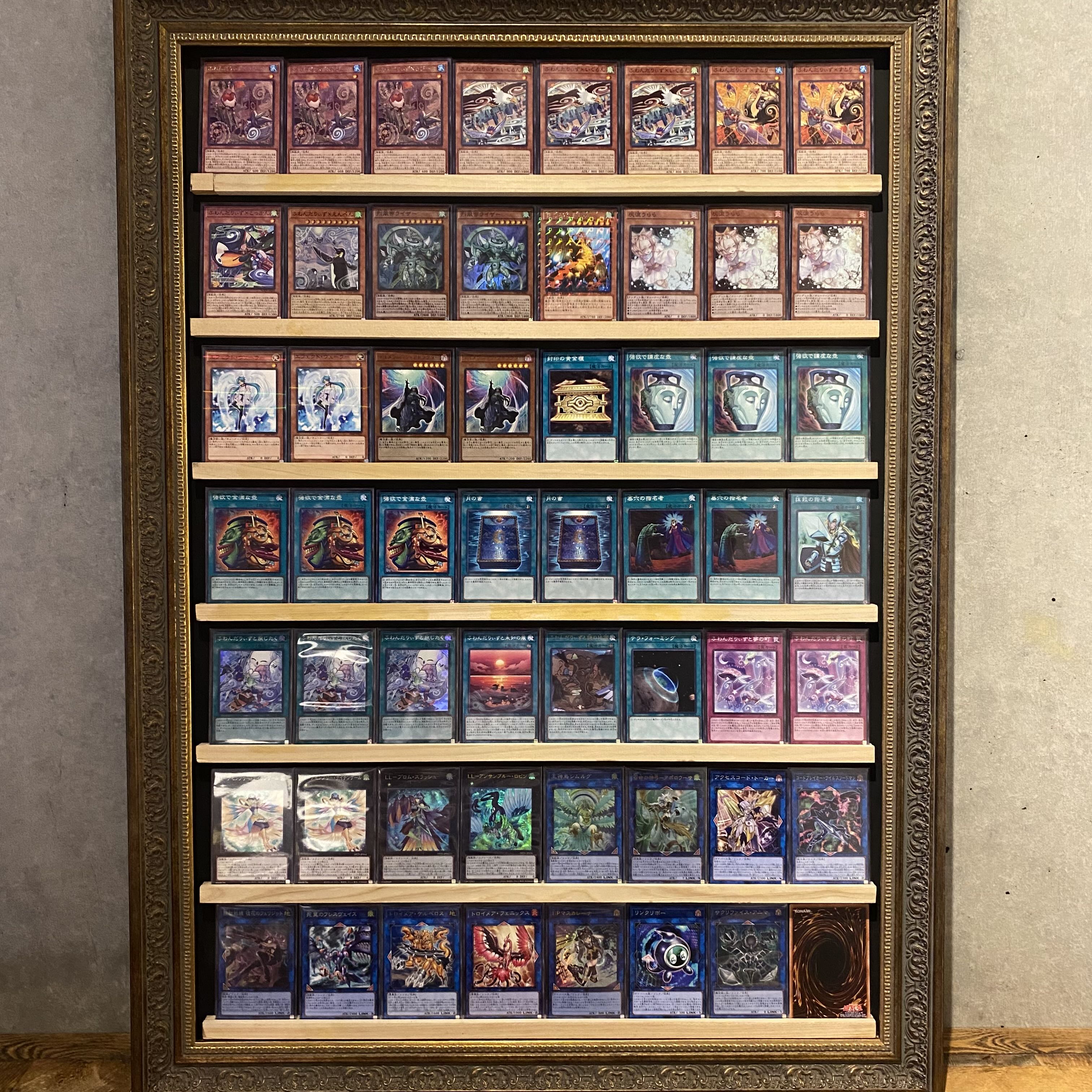 Ships immediately! The deck is a set of the same name as the original.