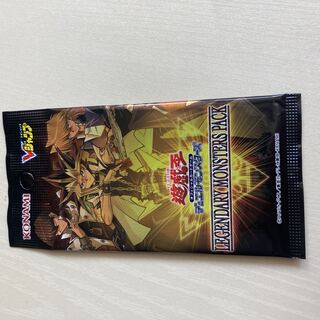 遊戯王 レジェンダリーモンスターズパック LEGENDARY MONSTERS PACK メルカリ相場【未開封パック/ホーリー
