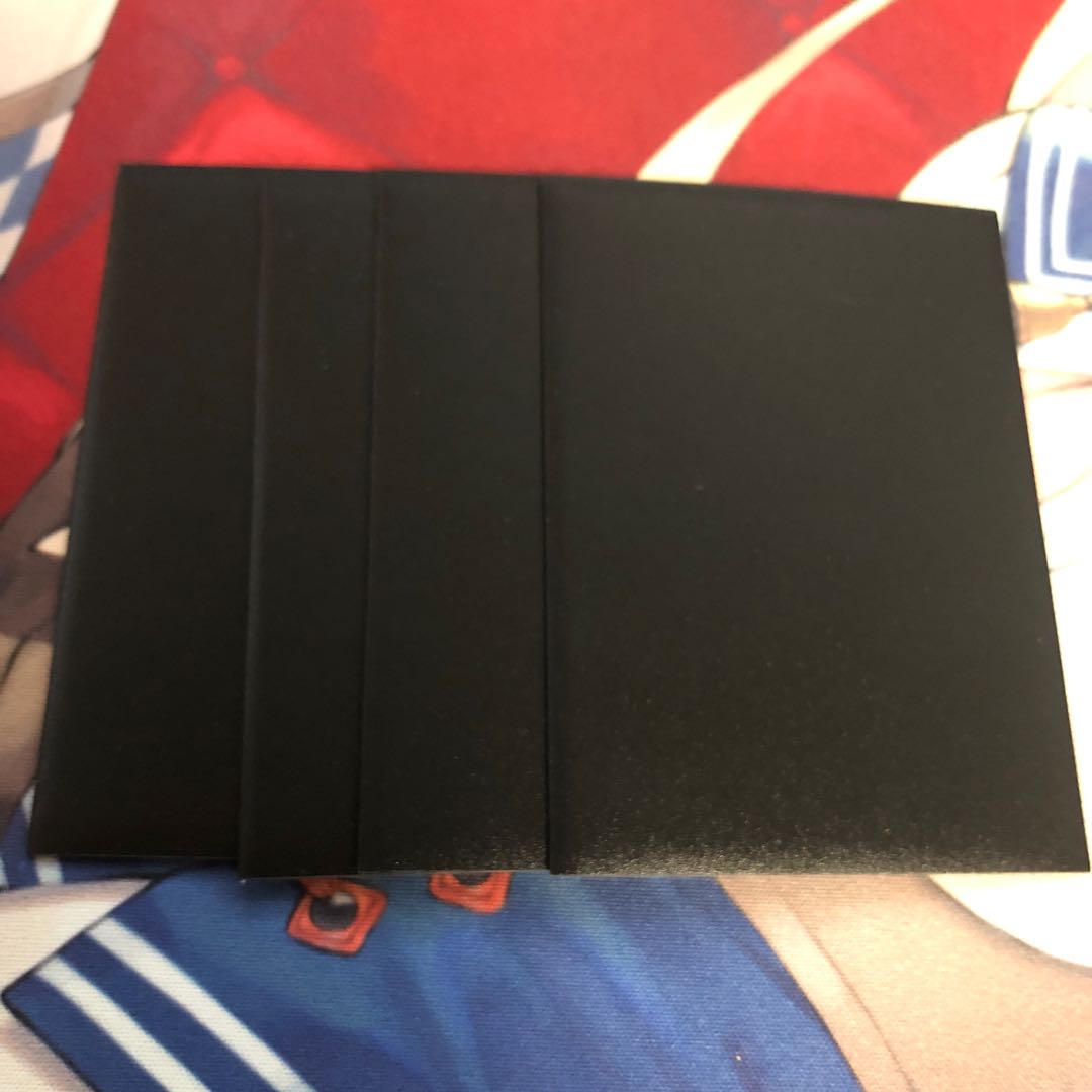 The child is a dainty SE4/SE10