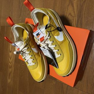 トムサックス × ナイキクラフト ウィメンズ ジェネラル パーパス シュー "イエロー / アーカイブ" ダークサルファー/ホワイト-ライトクリーム DA6672-700 27cm