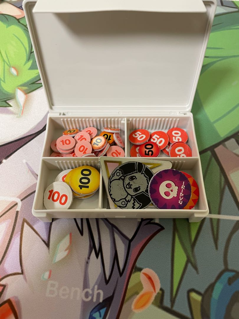 Mewvmax deck with Damecan case