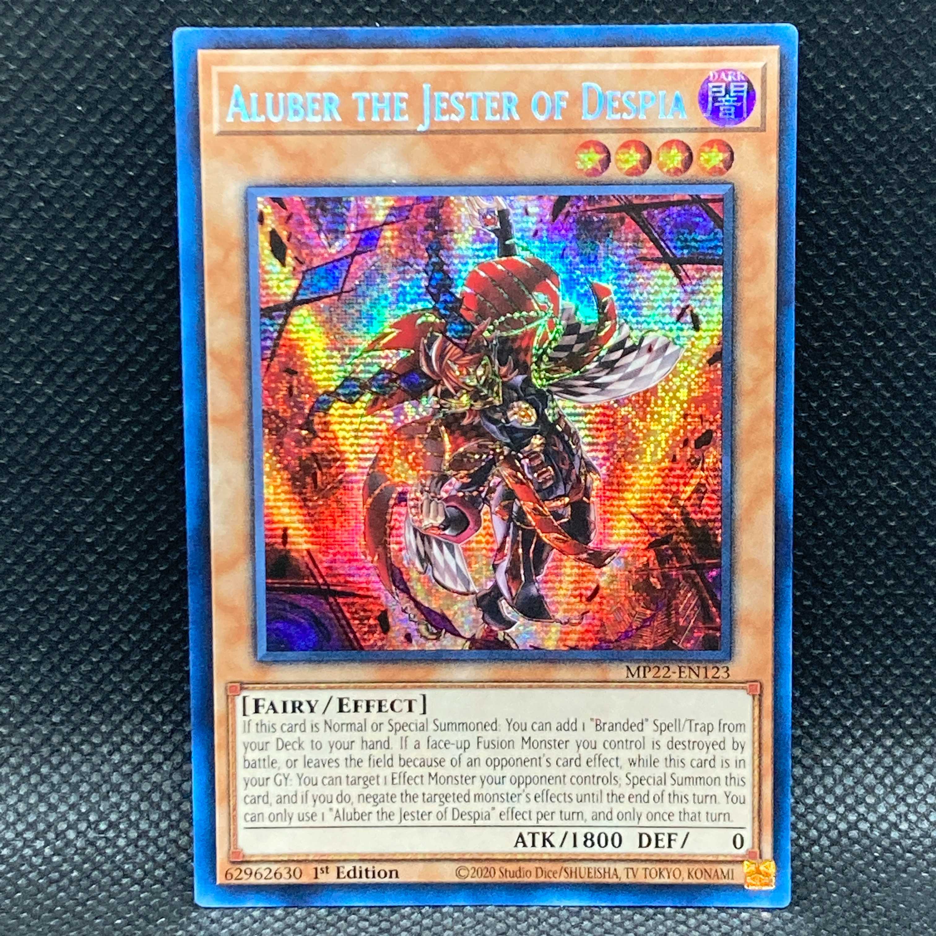 Yu-Gi-Oh English Aluber the Jester of Despia 1st MP22 Secret Sik tin 2022