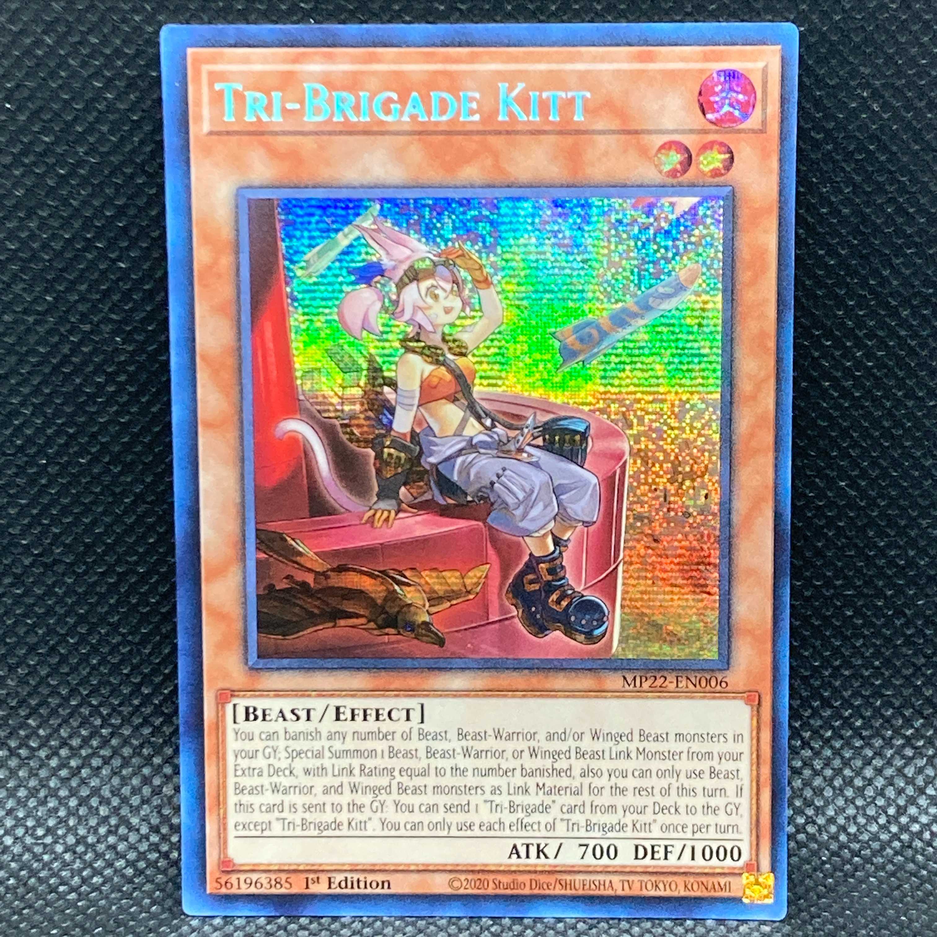 Yu-Gi-Oh English Tri-Brigade Kitt 1st MP22 Secret Sik tin 2022
