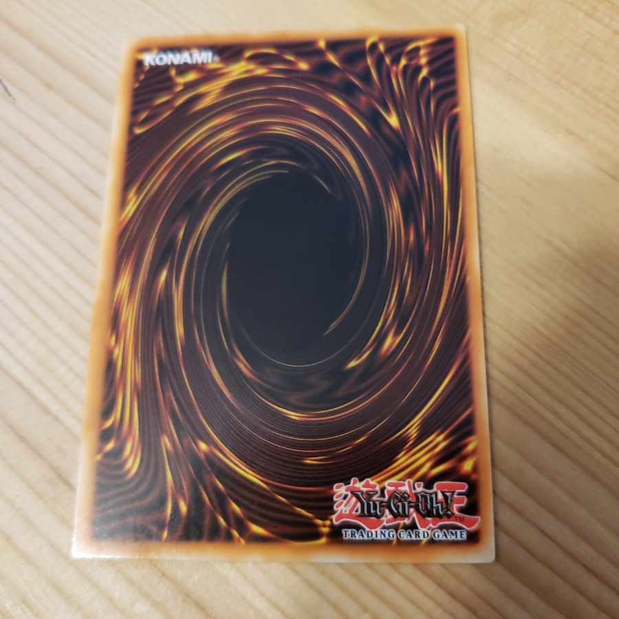 Yu-Gi-Oh English Threshold Borg Ultra tin2022