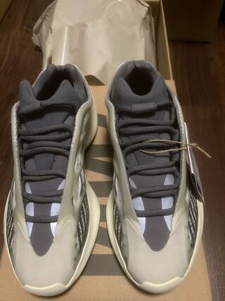adidas Yeezy700 V3 FADE SALT 25.5cm