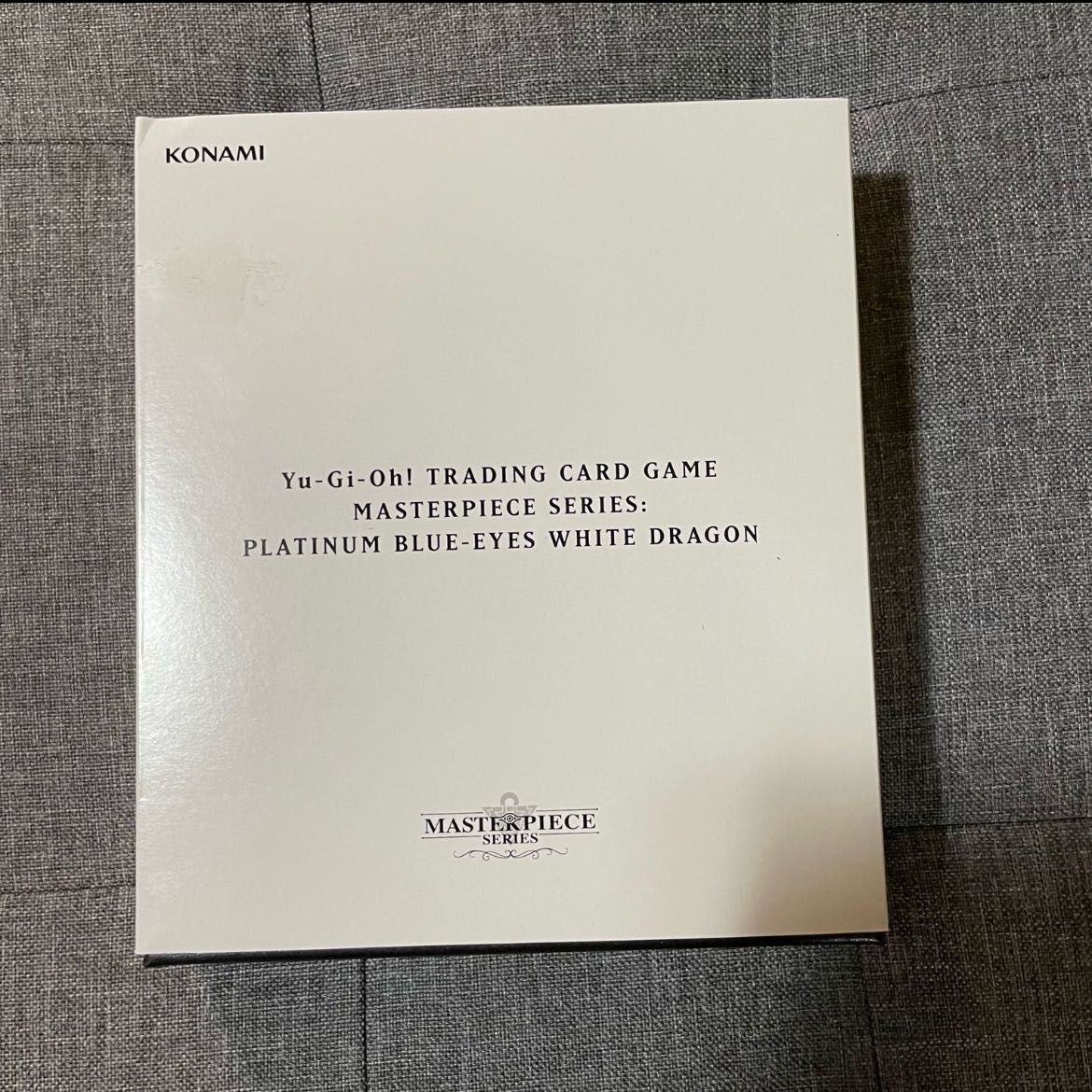 【最安値&即日発送】遊戯王 青眼の白龍 純銀製 プラチナ 英語版 ブルーアイズ PLATINUM