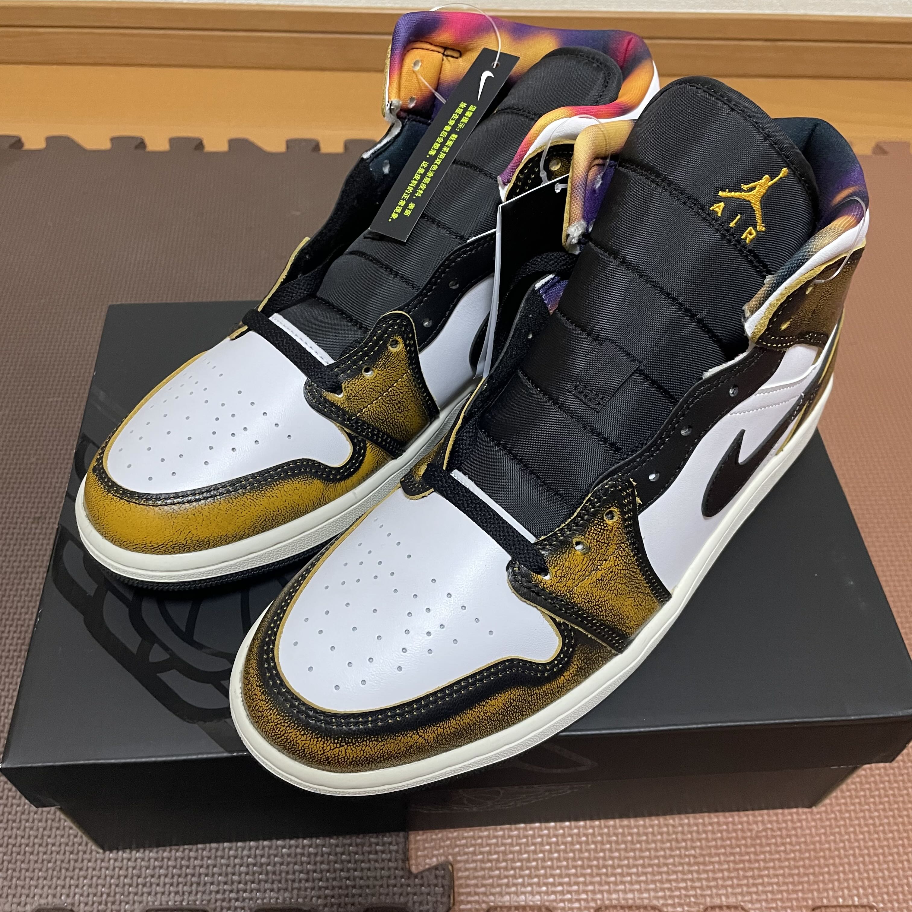 AIR JORDAN1 MID 29cm