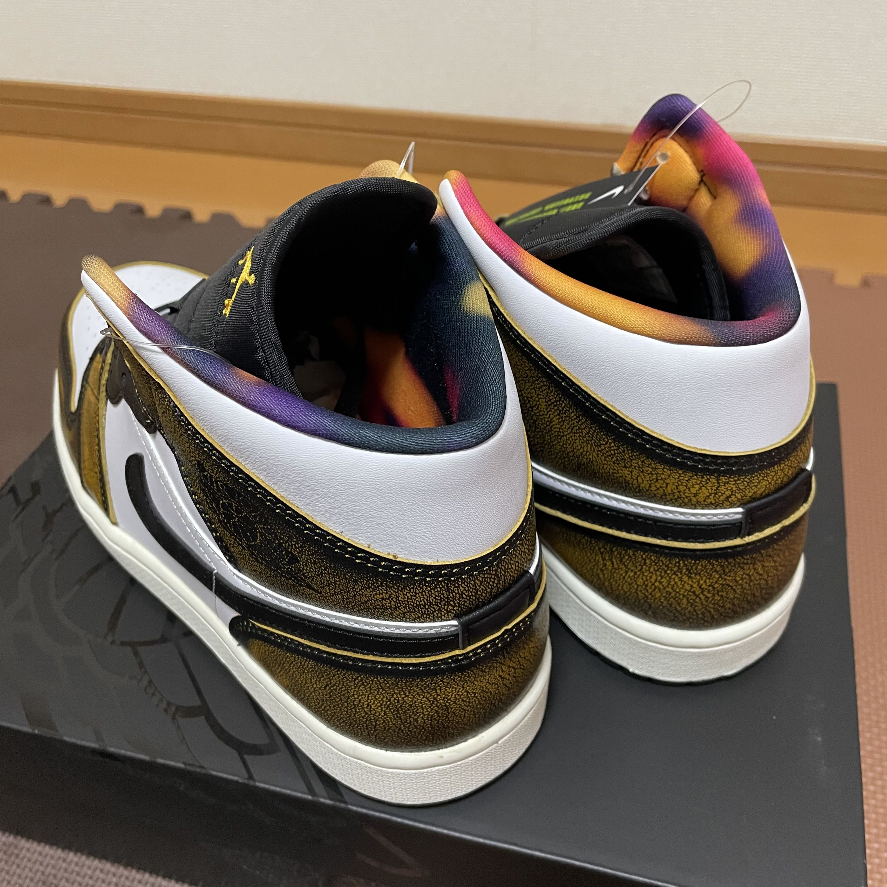 AIR JORDAN1 MID 29cm