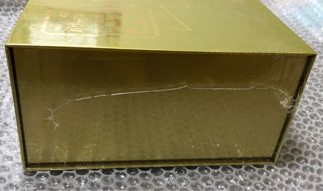 未開封　ゴールデンボックス　シュリンクあり　ポケモンカード　25th