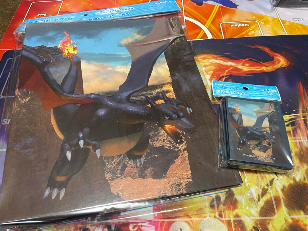 Charizard Collection File Deck Shield in different colors