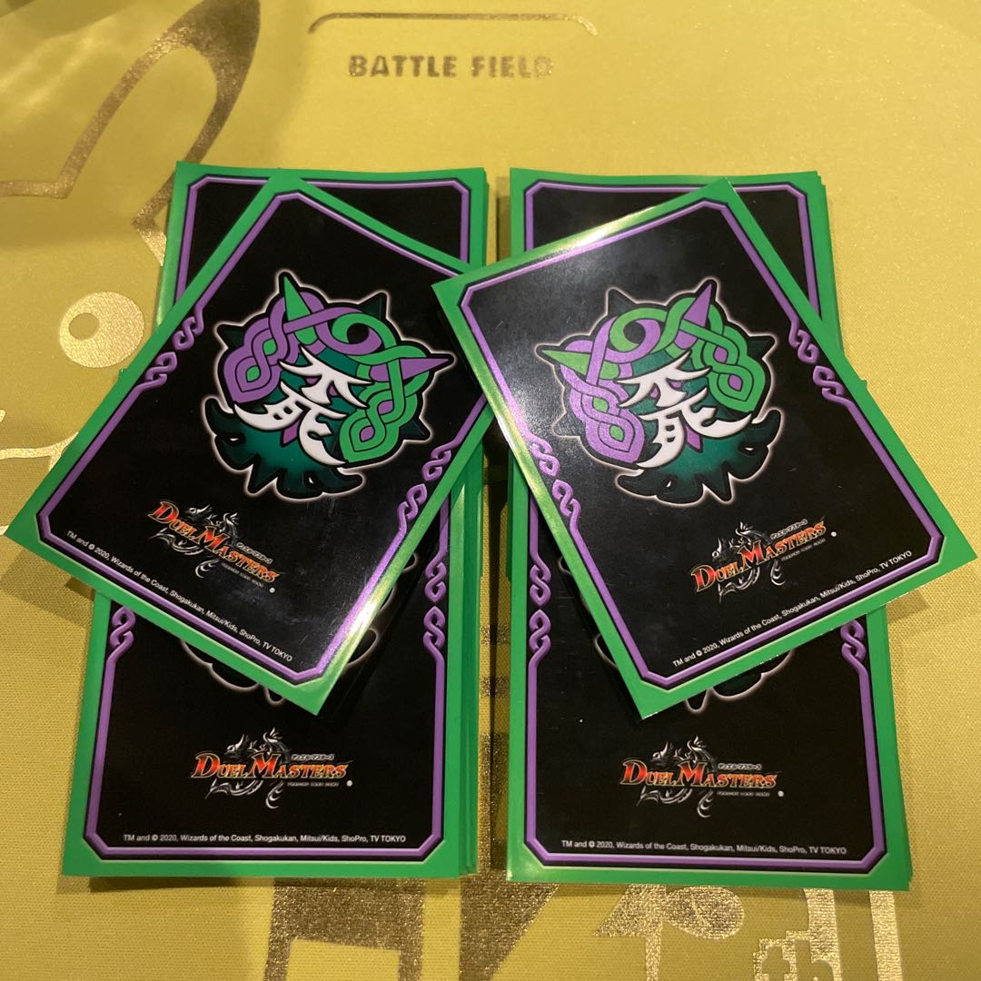 デュエルマスターズスリーブまとめ売り　バラ売り⭕️　値下げ交渉⭕️ 中古 デュエルマスターズ スリーブ 不死樹王国 42枚の通販