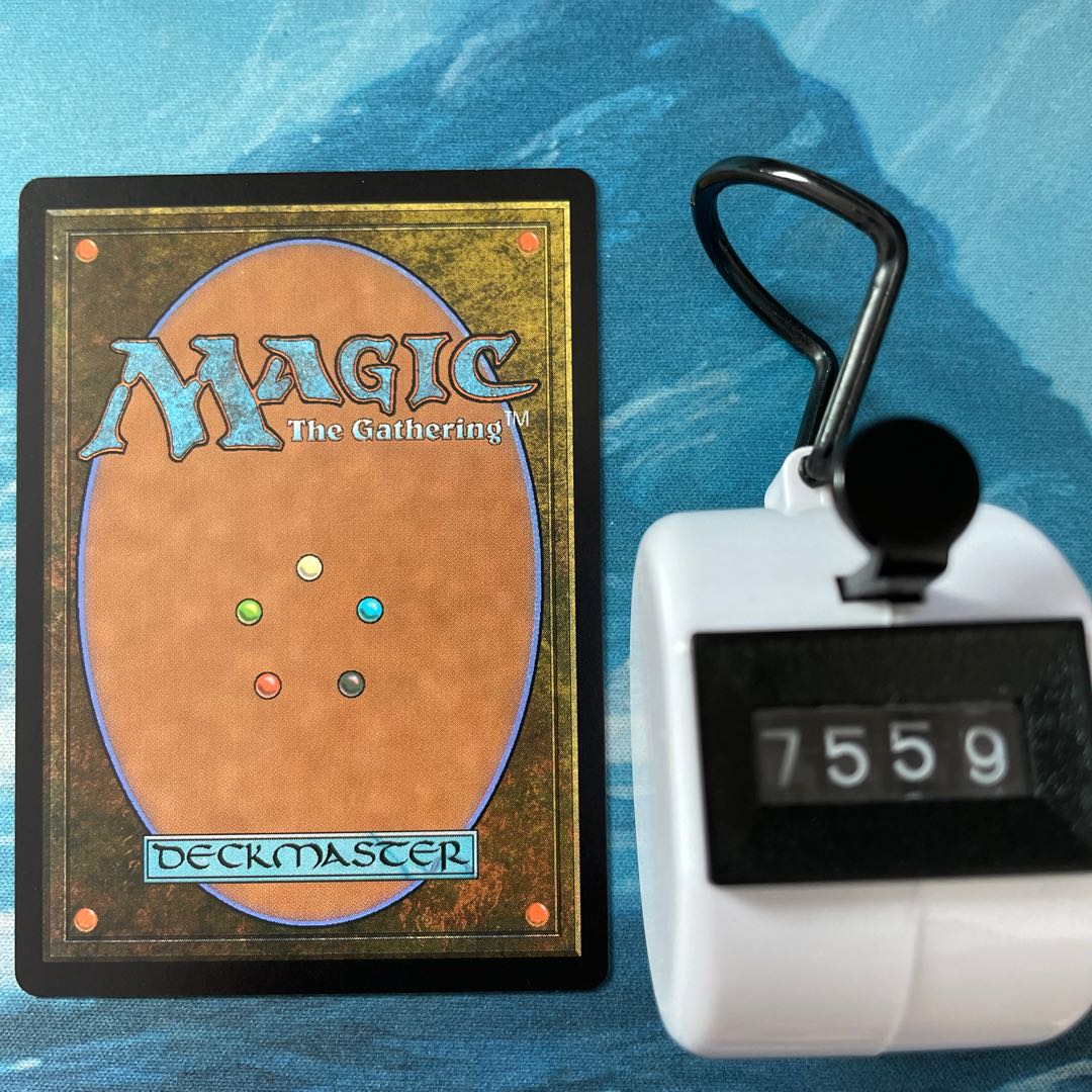 MTG Tomik, Distinguished Advokist