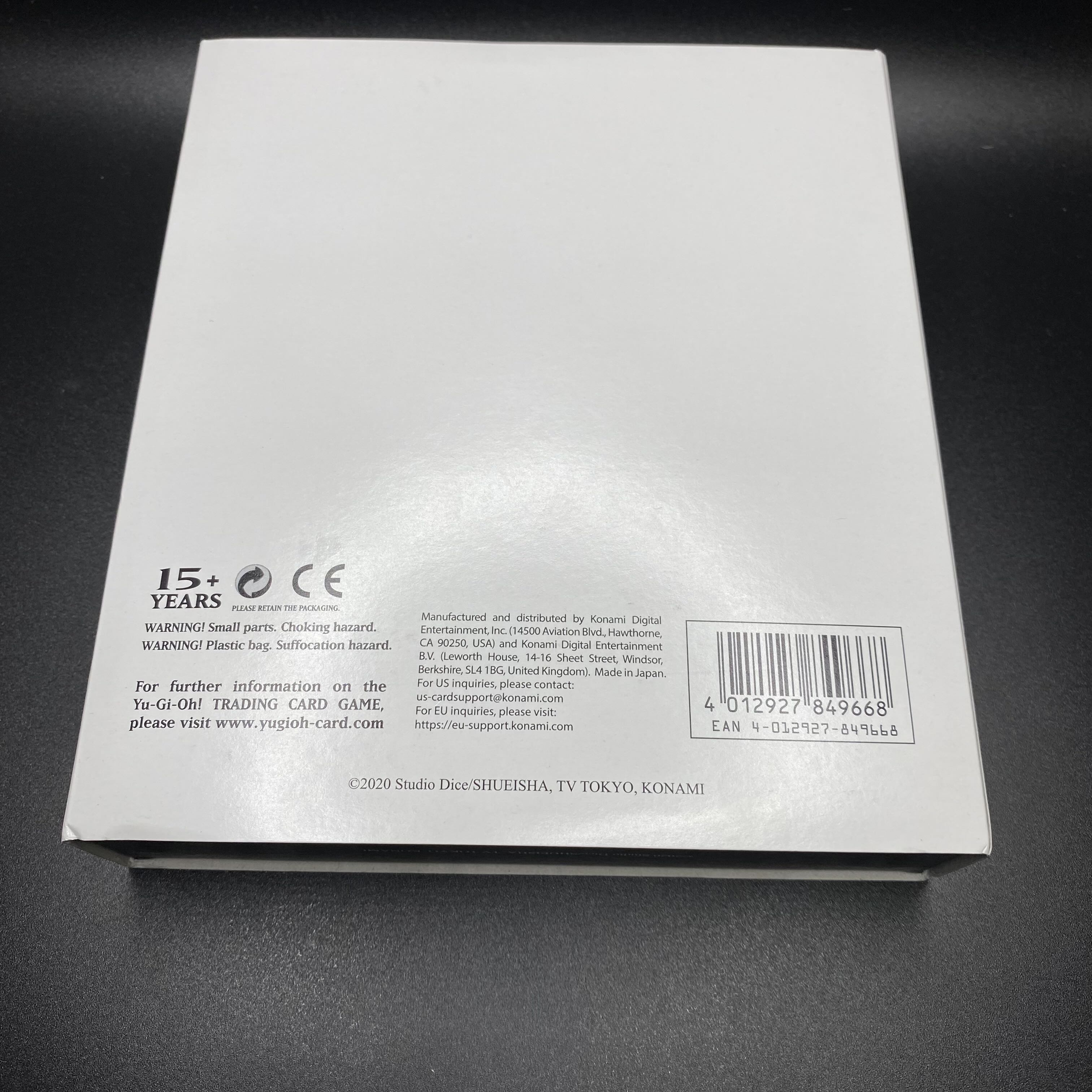 Blue-Eyes White Dragon No.0235EU in platinum, complete with accessories