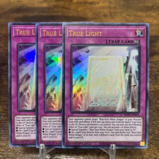 Yu-Gi-Oh [English Version] True Light Ur 3-Card Set