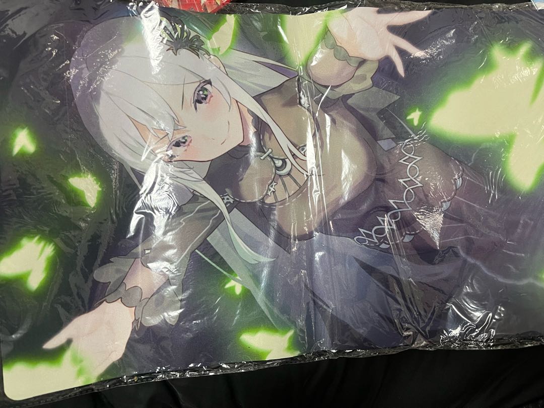 エキドナ　プレイマット、スリーブ 大注目 リゼロ Amazon.co.jp: エキドナ セット プレイマット