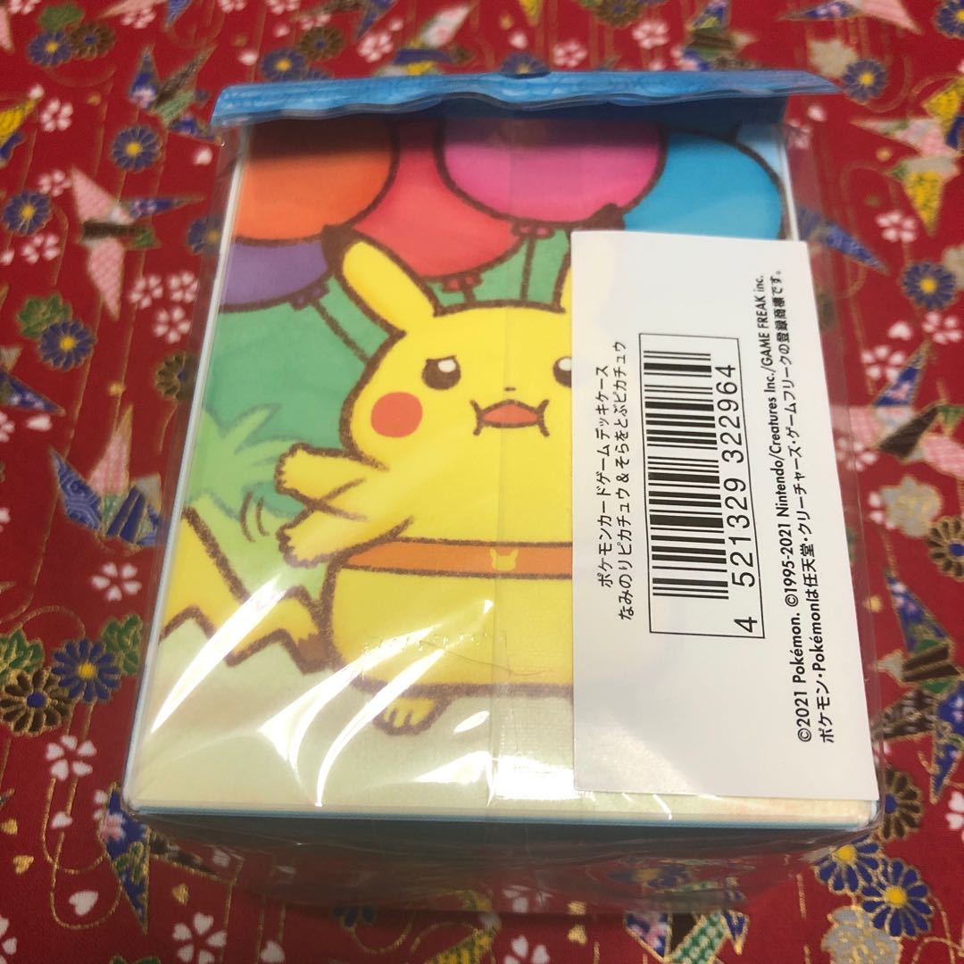 Unopened deck case☆Namminori Pikachu & Sora o tobu Pikachu