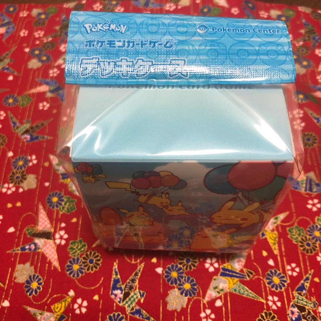 Unopened deck case☆Namminori Pikachu & Sora o tobu Pikachu