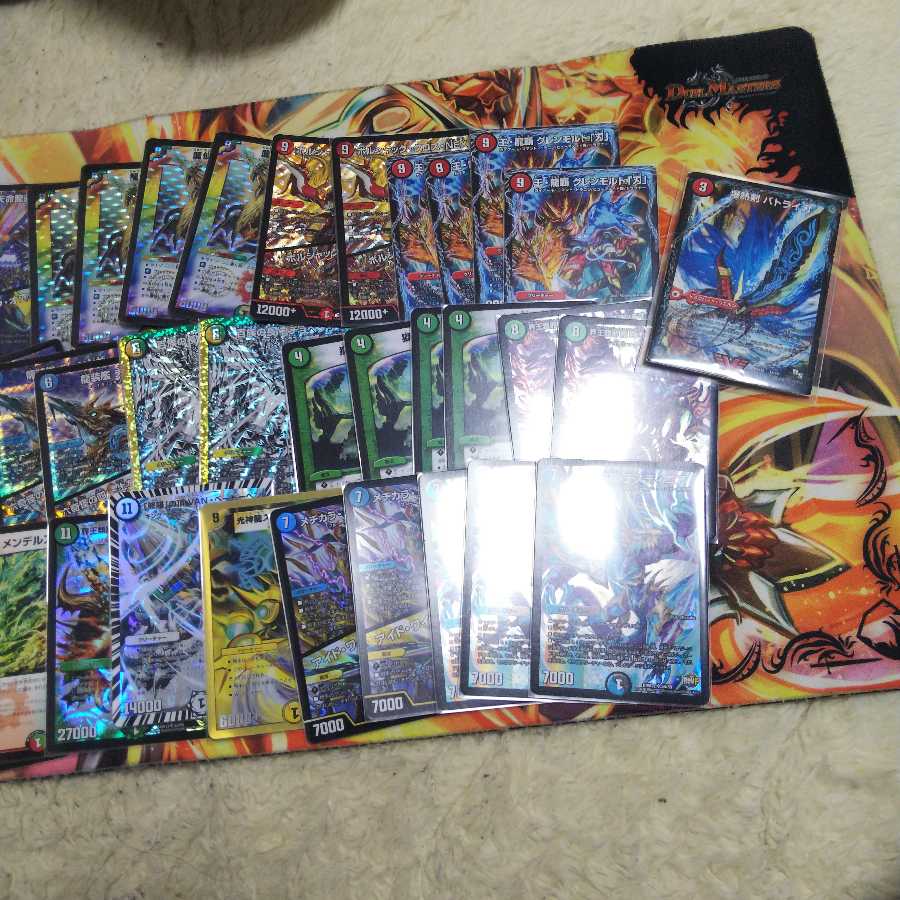 デュエマ連ドラデッキ