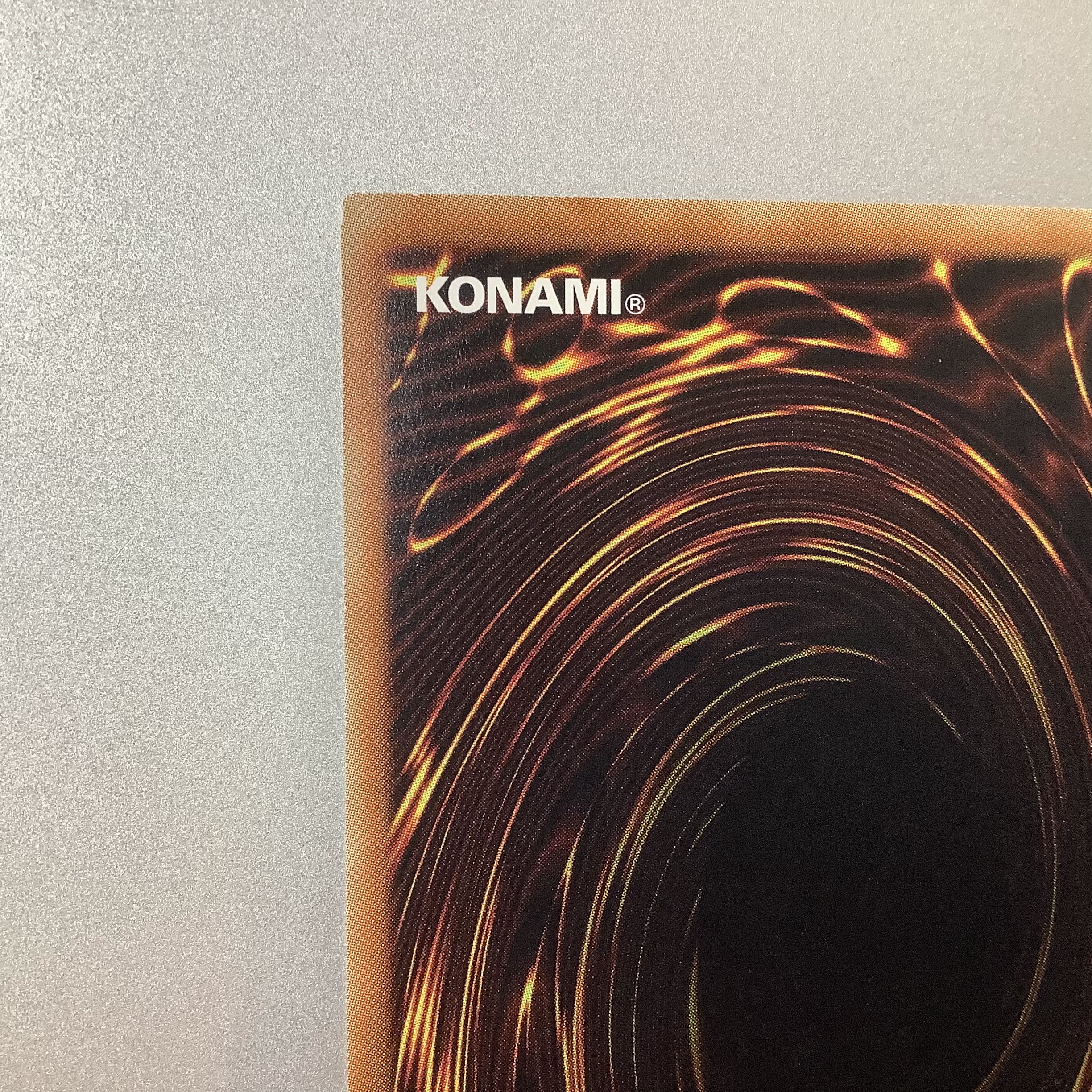 （微キズ）真紅眼の黒竜 ホログラフィックレア JP000 DP18