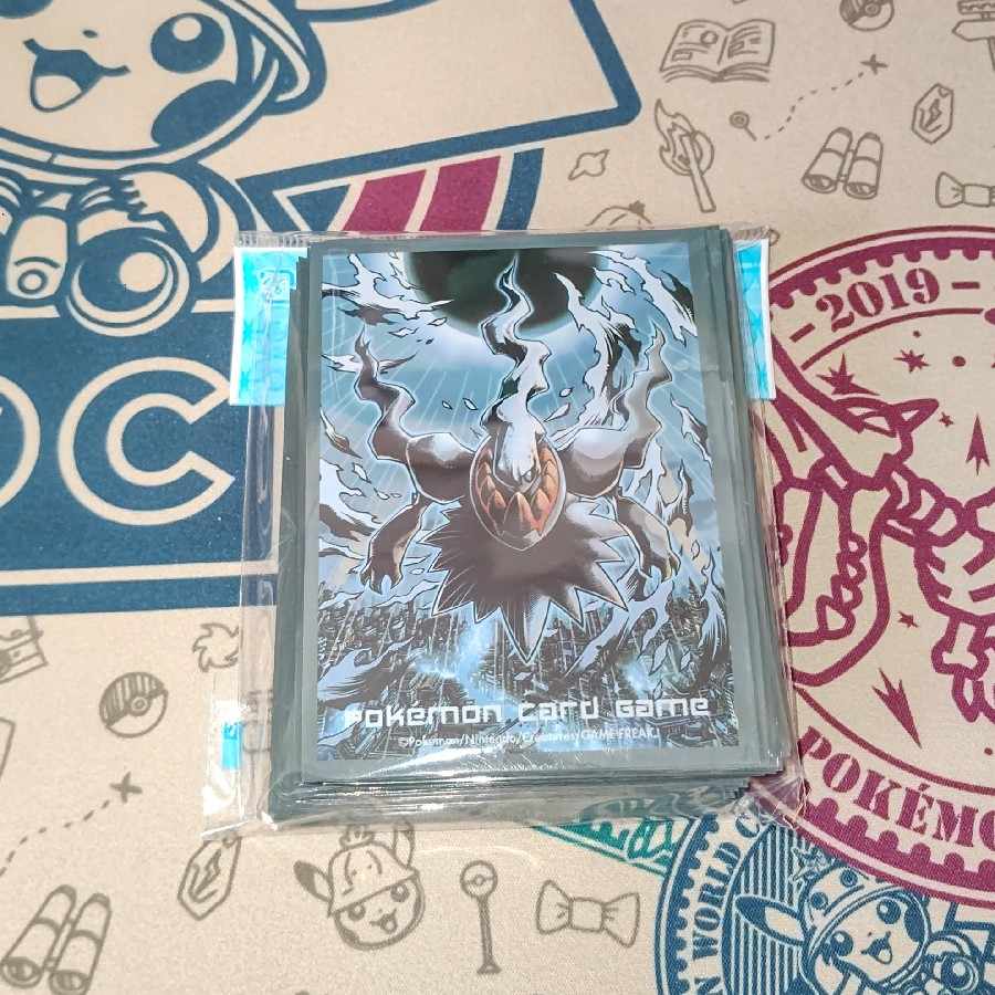 Darkrai Sleeve