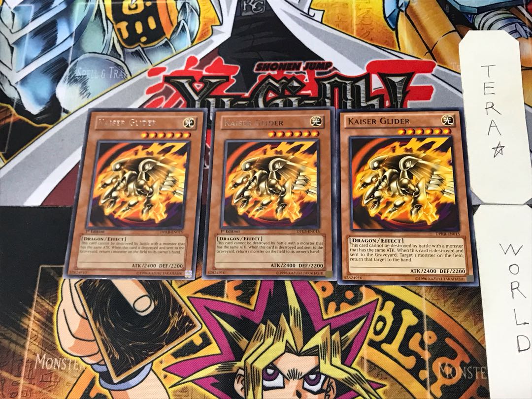 English Kaiser Glider 4 rare, set of 3 Tera.