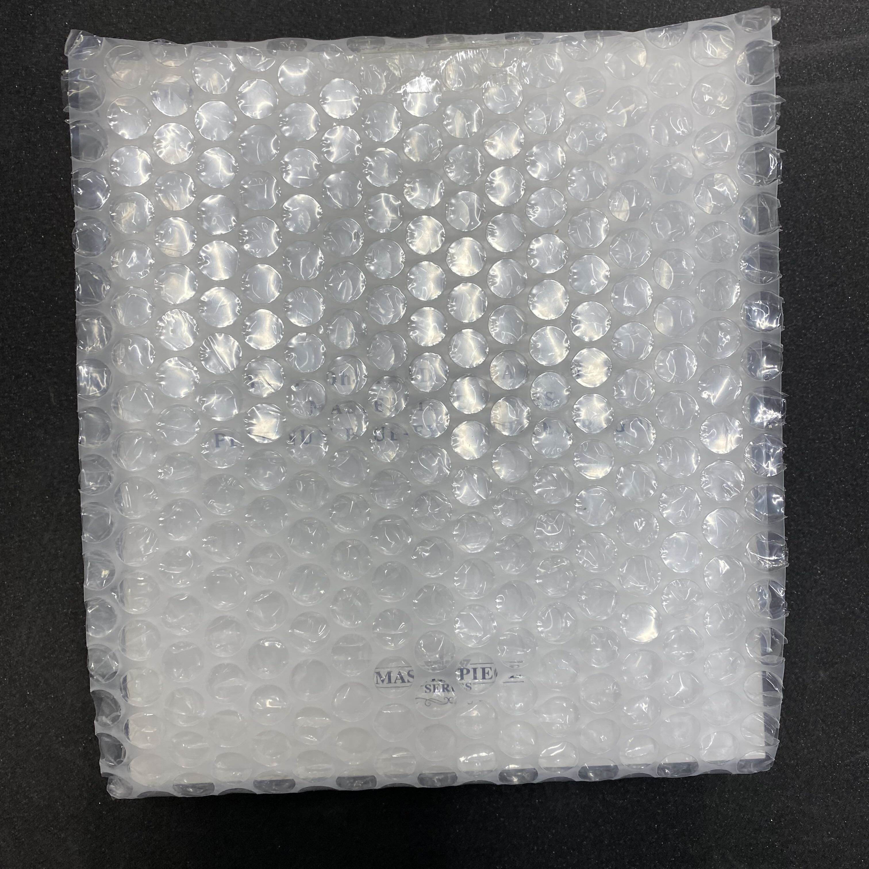 プラチナ 青眼の白龍 英語版/Platinum Blue-Eyes White Dragon (証明書付き) シリアルナンバーNo.082US