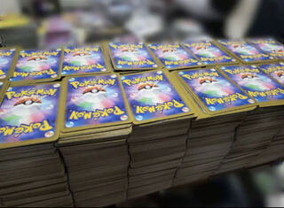 5,000 Pokemon cards