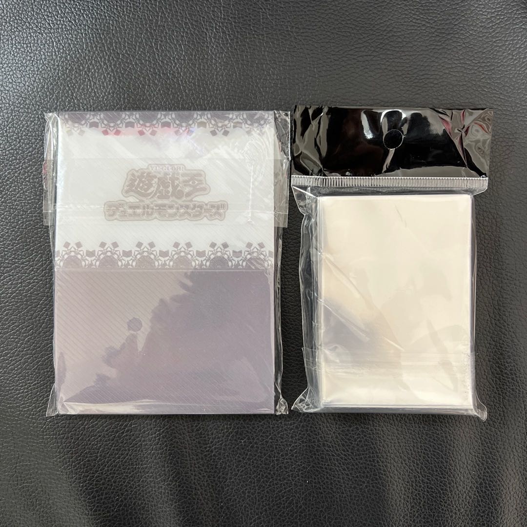 Yu-Gi-Oh Sleeve White Silver Castle Labyrinth Set of 60 Cases & Sleeves