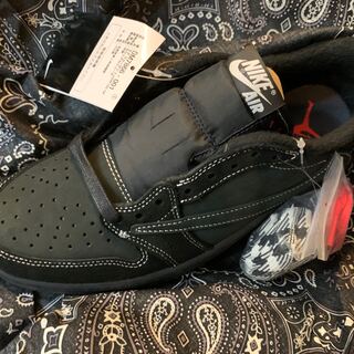 トラヴィス・スコット × ナイキ エアジョーダン1 ロー OG "ブラック/ファントム"  DM7866-001  26cm